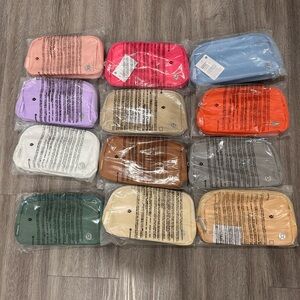 Assorted Lululemon Everywhere Belt Bag 1LB